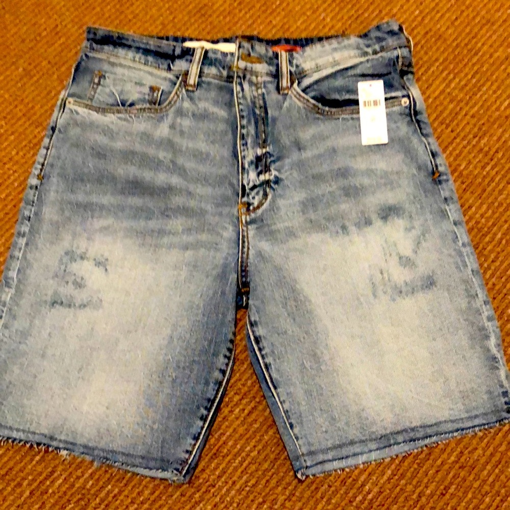NWT Pilcro denim shorts! Cute raw edge! 8” inseam!